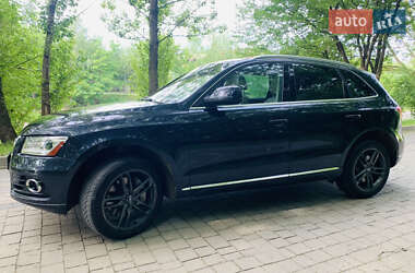 Позашляховик / Кросовер Audi Q5 2013 в 