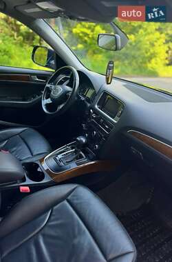 Внедорожник / Кроссовер Audi Q5 2015 в 