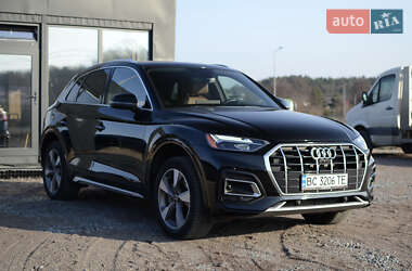 Внедорожник / Кроссовер Audi Q5 2022 в 