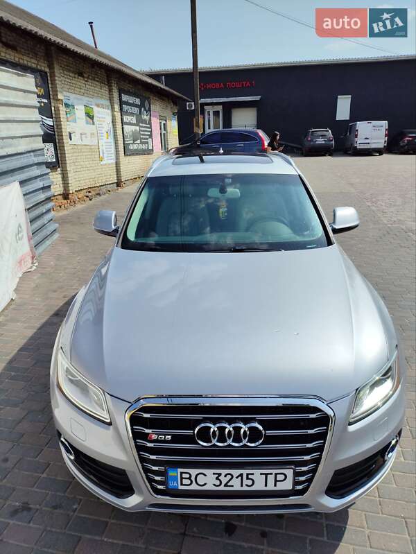 Внедорожник / Кроссовер Audi Q5 2015 в Городке