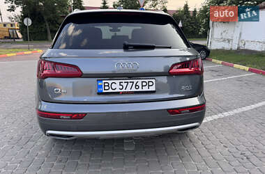 Внедорожник / Кроссовер Audi Q5 2018 в 