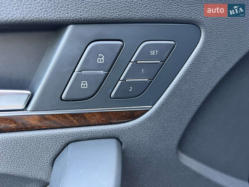 Внедорожник / Кроссовер Audi Q5 2017 в Днепре