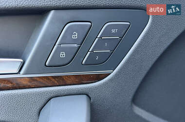 Внедорожник / Кроссовер Audi Q5 2017 в 