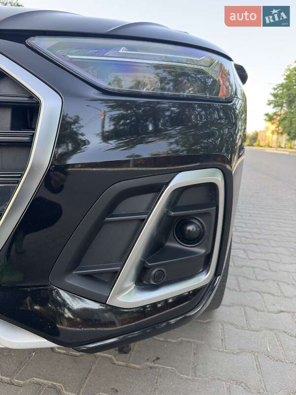 Внедорожник / Кроссовер Audi Q5 2021 в Измаиле