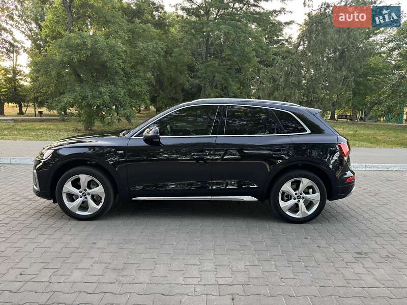 Audi Q5 2021