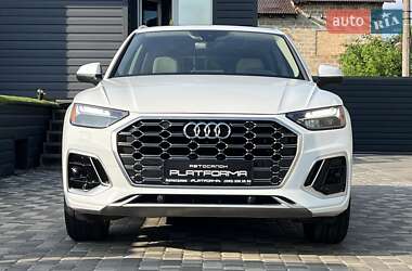 Внедорожник / Кроссовер Audi Q5 2021 в 