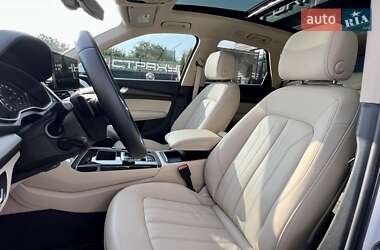 Внедорожник / Кроссовер Audi Q5 2021 в 