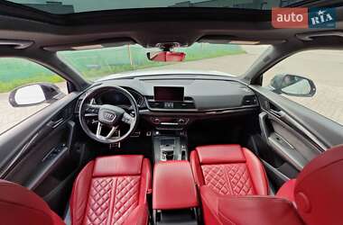 Внедорожник / Кроссовер Audi Q5 2019 в 