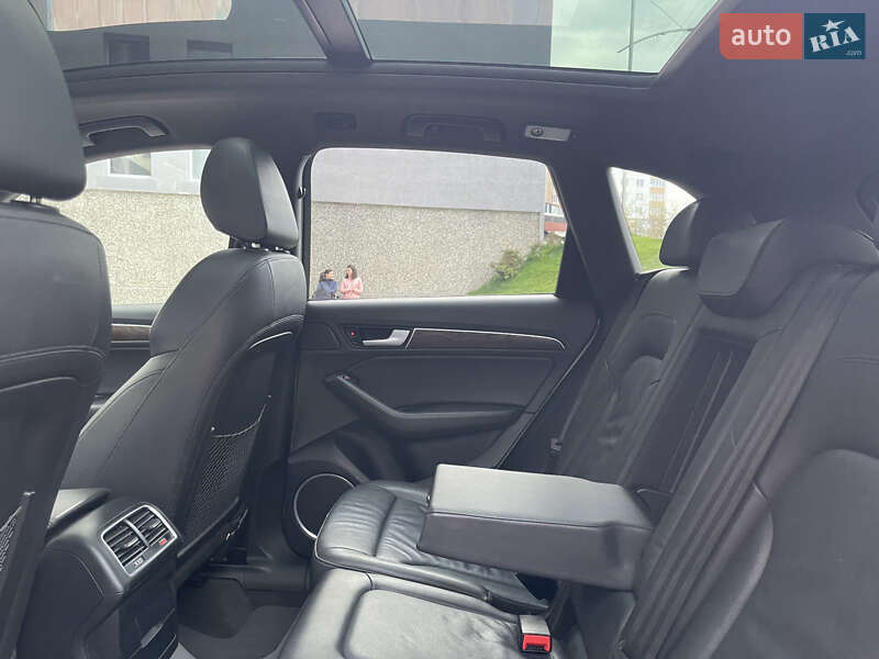 Позашляховик / Кросовер Audi Q5 2014 в Івано-Франківську
