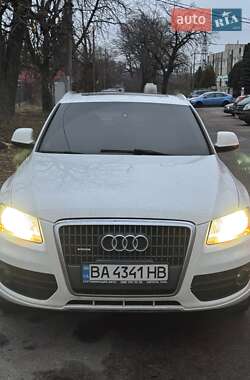 Внедорожник / Кроссовер Audi Q5 2010 в 