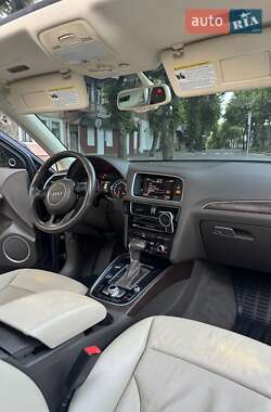 Внедорожник / Кроссовер Audi Q5 2015 в 