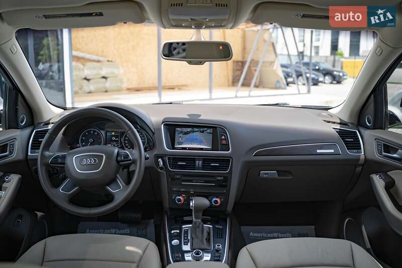 Внедорожник / Кроссовер Audi Q5 2015 в Черновцах