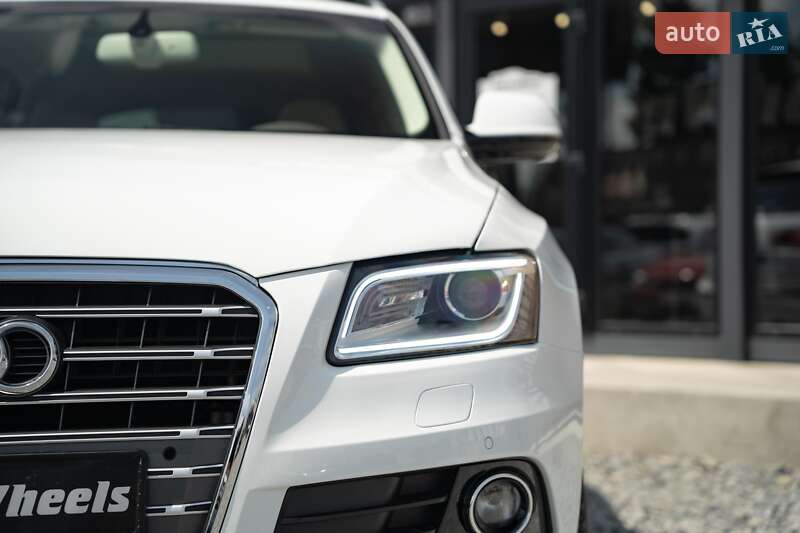 Внедорожник / Кроссовер Audi Q5 2015 в Черновцах
