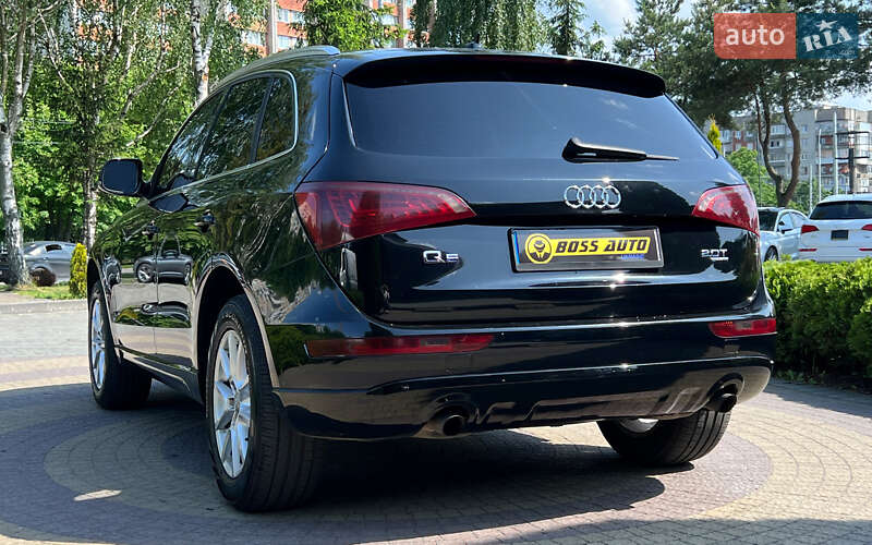 Позашляховик / Кросовер Audi Q5 2010 в Львові