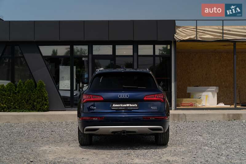 Внедорожник / Кроссовер Audi Q5 2018 в Черновцах