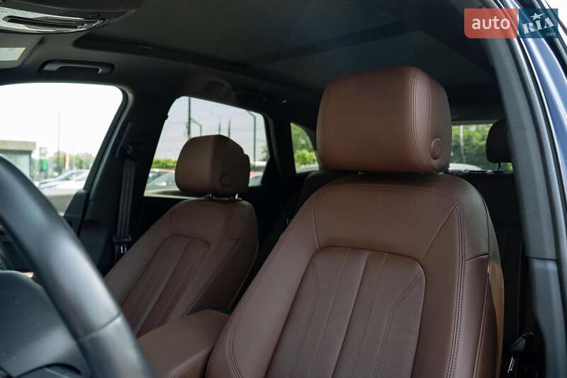 Внедорожник / Кроссовер Audi Q5 2018 в Черновцах