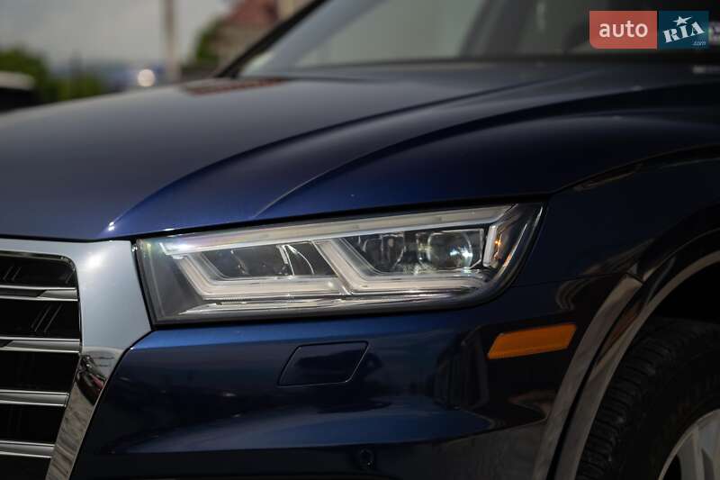 Внедорожник / Кроссовер Audi Q5 2018 в Черновцах