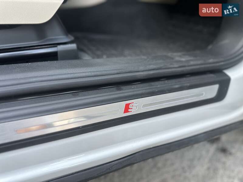 Внедорожник / Кроссовер Audi Q5 2021 в Львове