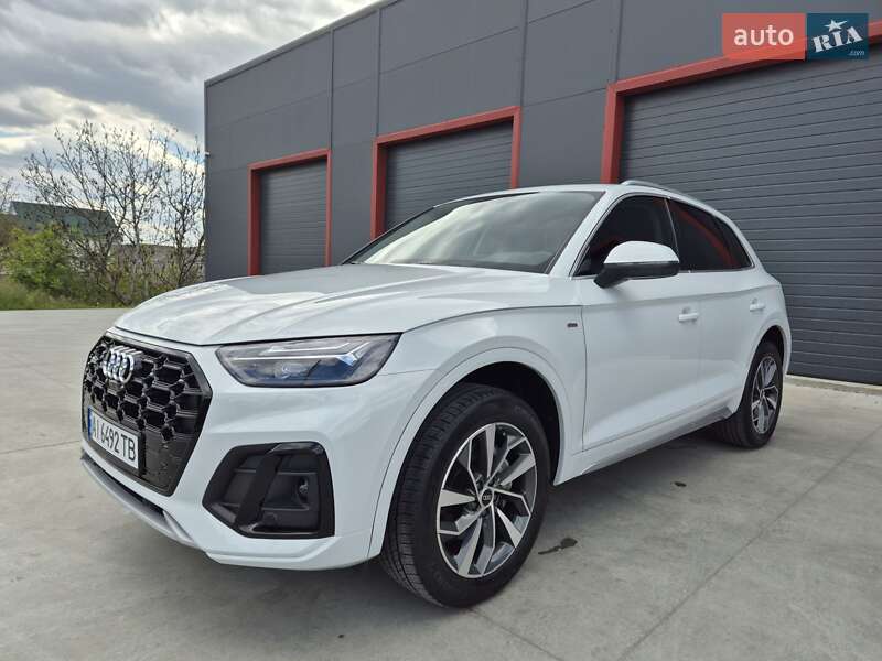 Внедорожник / Кроссовер Audi Q5 2022 в Барышевке