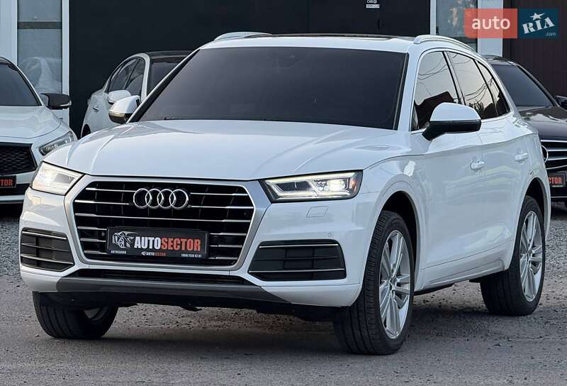 Внедорожник / Кроссовер Audi Q5 2017 в Харькове