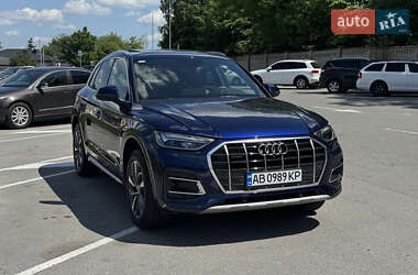 Внедорожник / Кроссовер Audi Q5 2020 в 