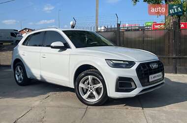 Позашляховик / Кросовер Audi Q5 2021 в Києві