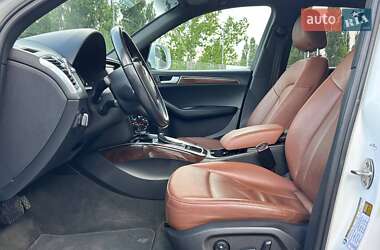 Внедорожник / Кроссовер Audi Q5 2012 в 