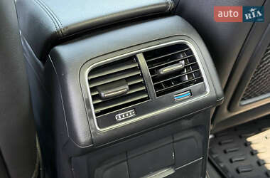 Внедорожник / Кроссовер Audi Q5 2015 в 