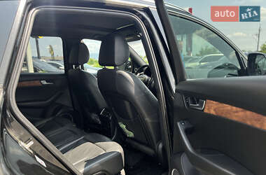 Внедорожник / Кроссовер Audi Q5 2011 в 