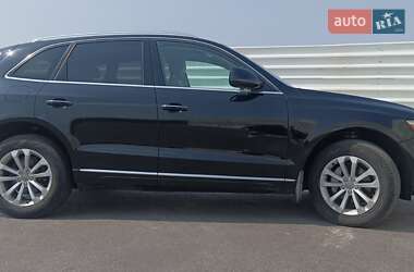 Внедорожник / Кроссовер Audi Q5 2015 в 