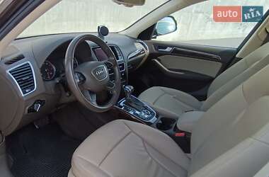 Внедорожник / Кроссовер Audi Q5 2015 в 