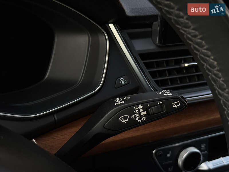 Внедорожник / Кроссовер Audi Q5 2021 в Ровно