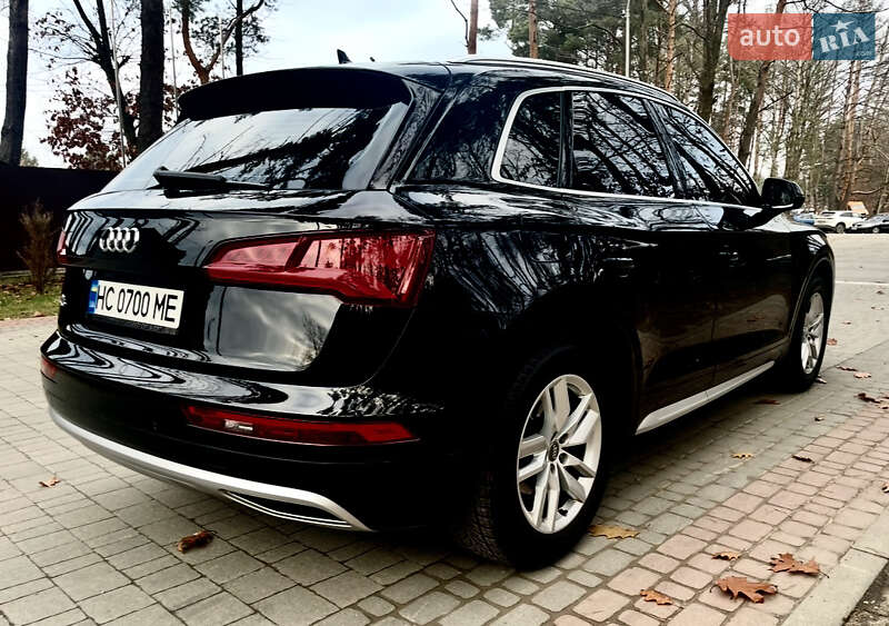 Внедорожник / Кроссовер Audi Q5 2020 в Львове