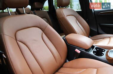 Позашляховик / Кросовер Audi Q5 2012 в 