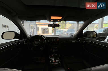 Внедорожник / Кроссовер Audi Q5 2015 в 