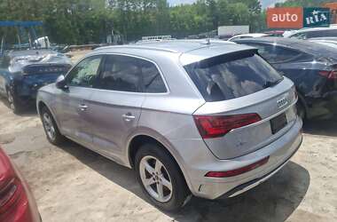 Внедорожник / Кроссовер Audi Q5 2021 в 