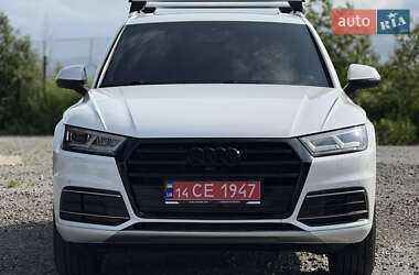 Внедорожник / Кроссовер Audi Q5 2017 в 