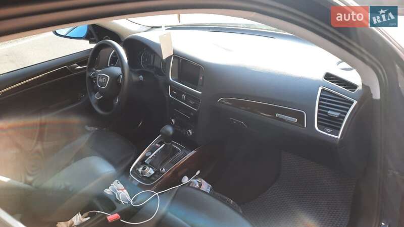 Позашляховик / Кросовер Audi Q5 2015 в Львові