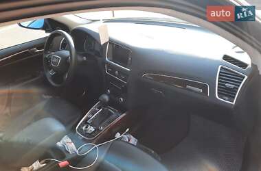 Позашляховик / Кросовер Audi Q5 2015 в 