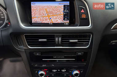 Внедорожник / Кроссовер Audi Q5 2015 в 