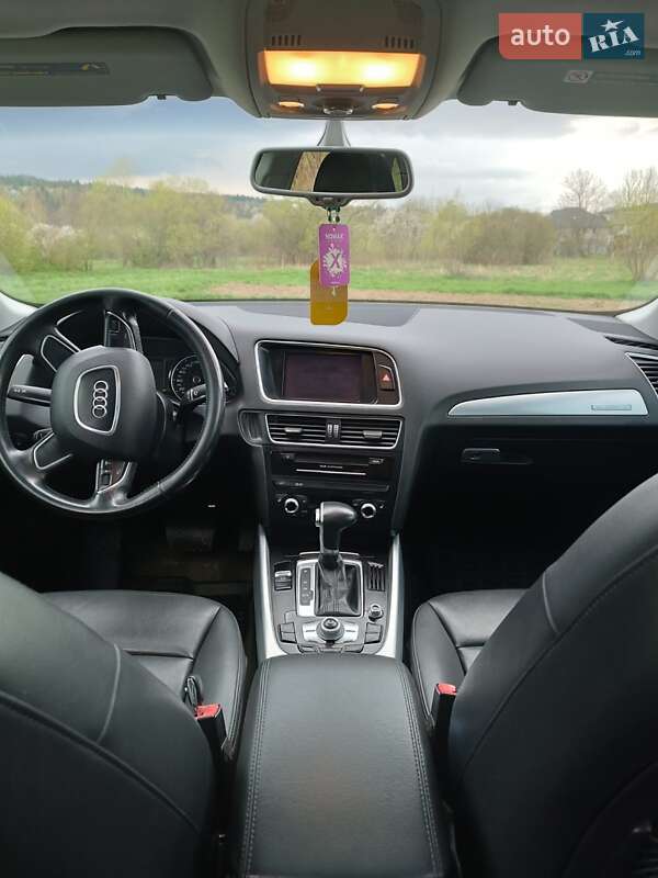 Внедорожник / Кроссовер Audi Q5 2013 в Надворной