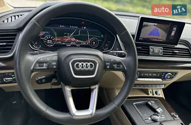 Внедорожник / Кроссовер Audi Q5 2019 в 