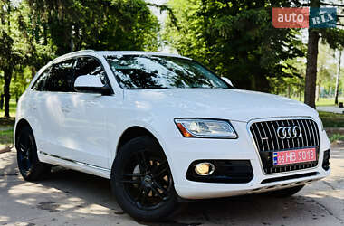 Внедорожник / Кроссовер Audi Q5 2016 в 