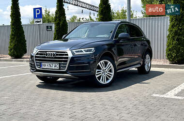 Внедорожник / Кроссовер Audi Q5 2019 в 