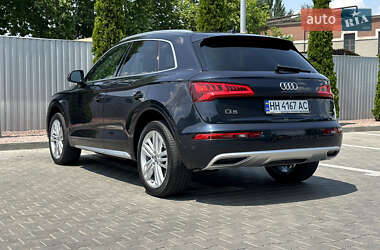 Внедорожник / Кроссовер Audi Q5 2019 в 