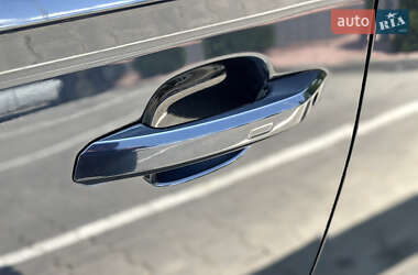 Внедорожник / Кроссовер Audi Q5 2019 в 