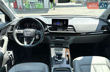 Внедорожник / Кроссовер Audi Q5 2019 в 