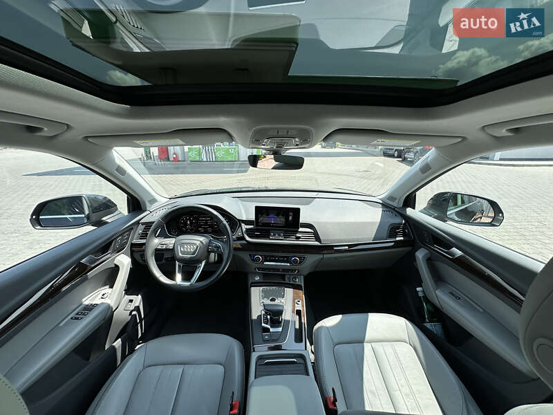 Внедорожник / Кроссовер Audi Q5 2019 в Одессе