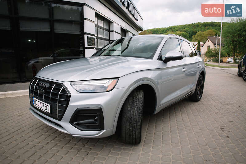 Внедорожник / Кроссовер Audi Q5 2021 в Львове