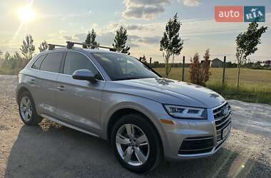 Внедорожник / Кроссовер Audi Q5 2019 в 